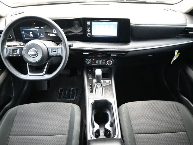 2025 Nissan Kicks S FWD - 22992685 - 10