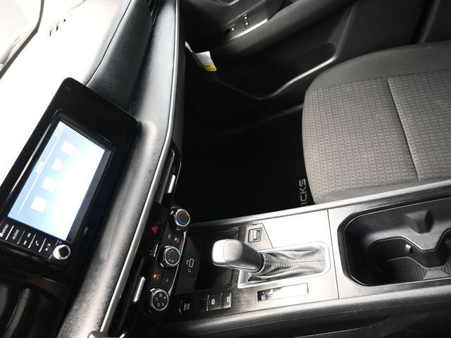 2025 Nissan Kicks S FWD - 22992685 - 15