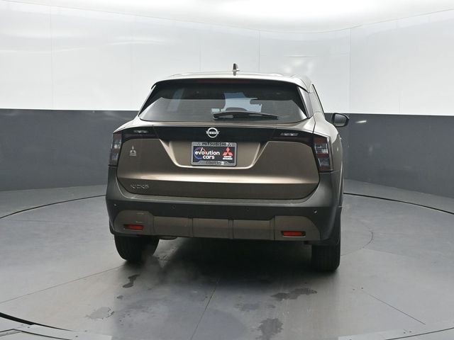 2025 Nissan Kicks S FWD - 22992685 - 25