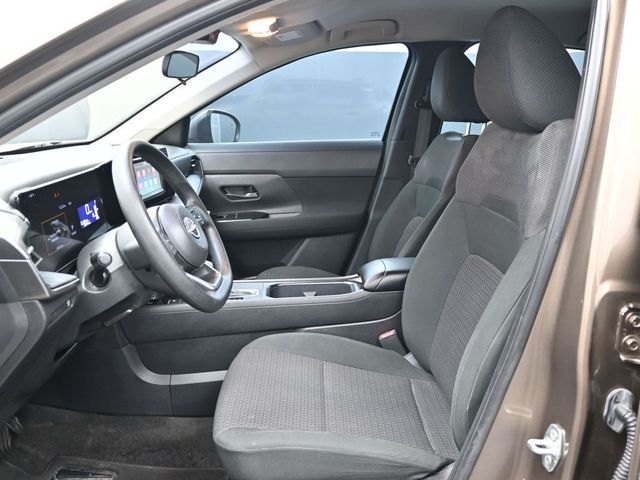 2025 Nissan Kicks S FWD - 22992685 - 6