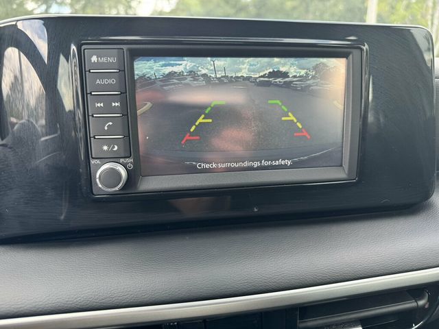 2025 Nissan Kicks S FWD - 23063747 - 5