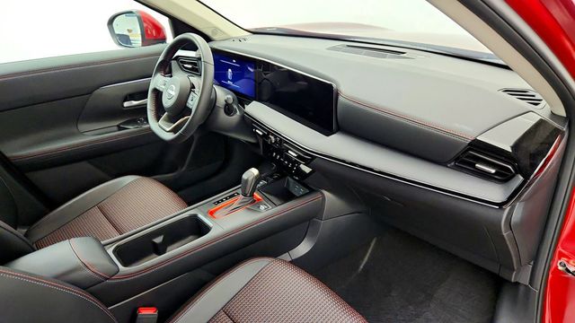 2025 Nissan Kicks SR AWD - 23100323 - 22