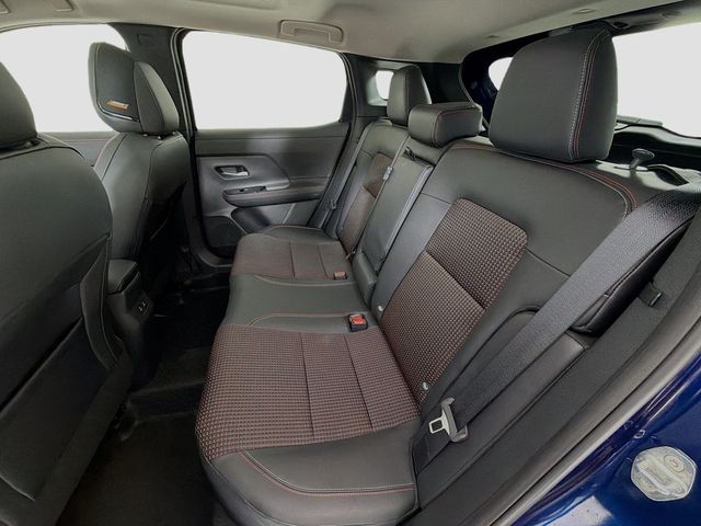 2025 Nissan Kicks SR AWD - 22977927 - 26