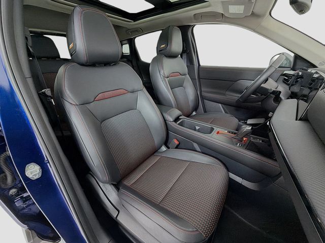 2025 Nissan Kicks SR AWD - 22977927 - 29