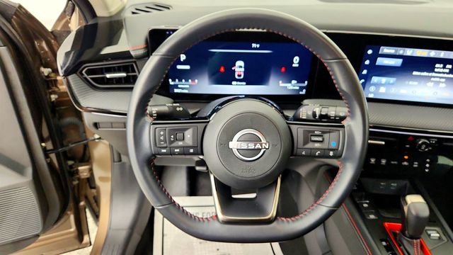 2025 Nissan Kicks SR AWD w/ Illumination Pkg & Electronics Pkg - 23073898 - 12