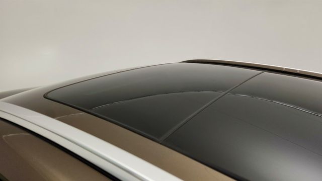 2025 Nissan Kicks SR AWD w/ Premium Package & 19'' Wheels - 23019086 - 9