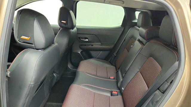 2025 Nissan Kicks SR AWD w/ Premium Package & 19'' Wheels - 23019086 - 21