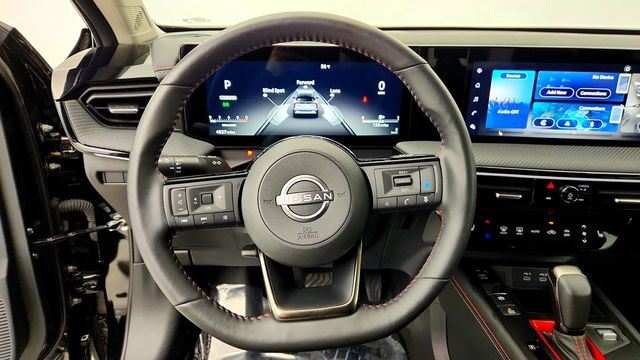 2025 Nissan Kicks SR AWD w/ Premium Package, Bose Audio & Panoramic Moonroof - 23094270 - 12