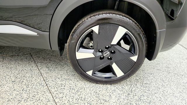 2025 Nissan Kicks SR AWD w/ Premium Pkg - 23079154 - 8