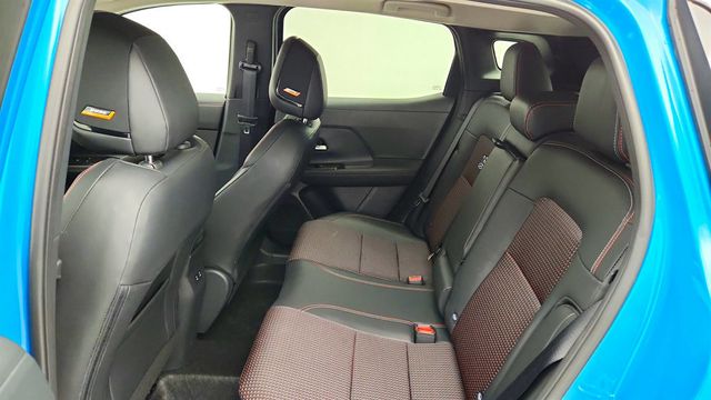 2025 Nissan Kicks SR AWD w/ Premium Pkg & Panoramic Headliner Illumination - 23028922 - 21