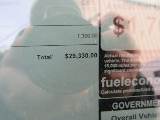 2025 Nissan Kicks SR FWD - 22962461 - 10