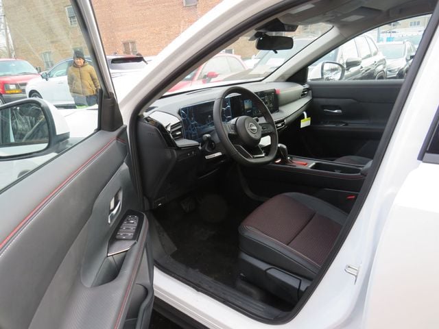 2025 Nissan Kicks SR FWD - 22962461 - 8