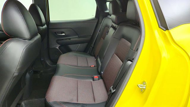 2025 Nissan Kicks SR FWD - 23094162 - 19