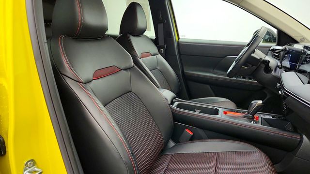 2025 Nissan Kicks SR FWD - 23094162 - 22