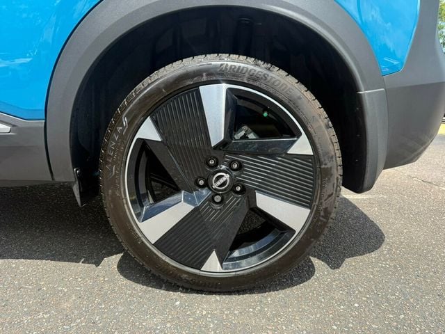 2025 Nissan Kicks SR FWD - 23008064 - 9