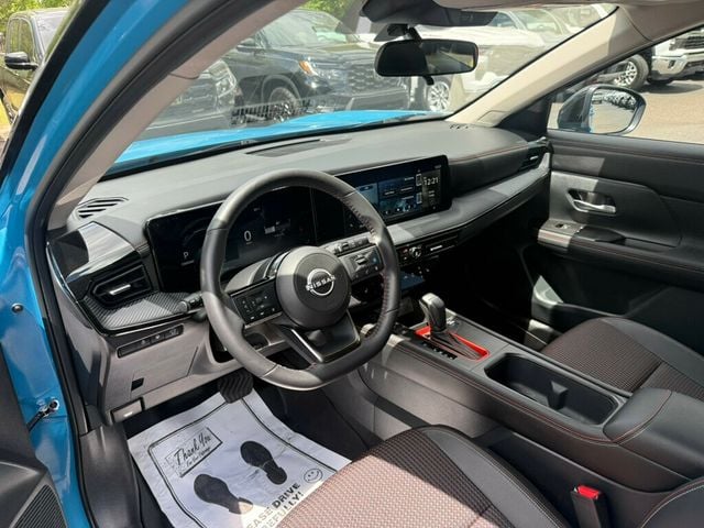 2025 Nissan Kicks SR FWD - 23008064 - 2