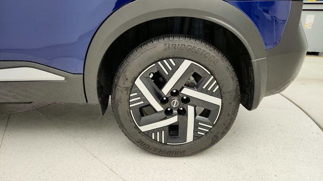 2025 Nissan Kicks SV - 22947479 - 8