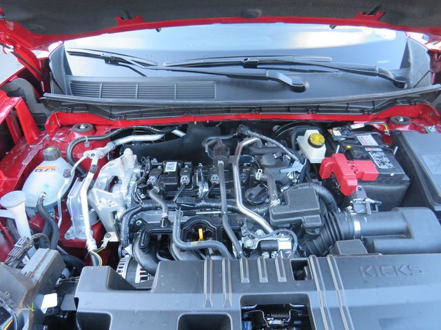 2025 Nissan Kicks SV AWD - 22918336 - 17