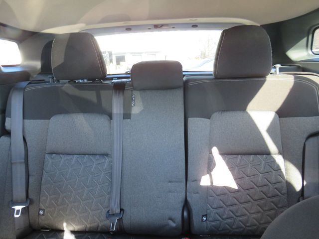 2025 Nissan Kicks SV AWD - 22949225 - 10