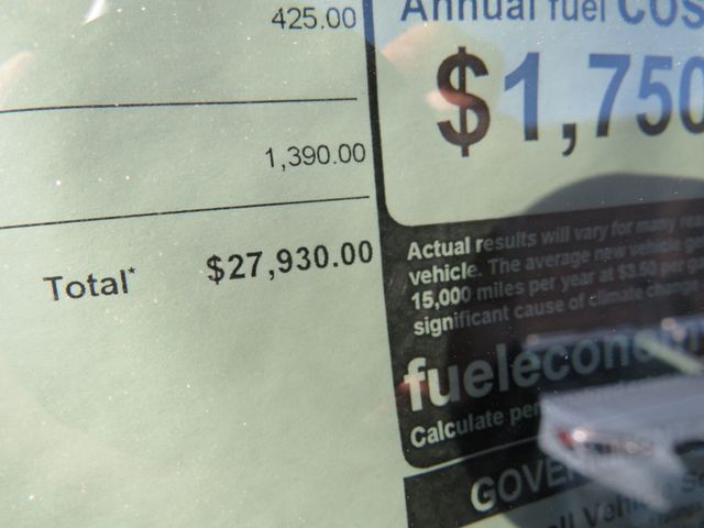 2025 Nissan Kicks SV AWD - 22949225 - 16