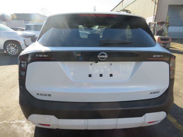 2025 Nissan Kicks SV AWD - 22949225 - 5