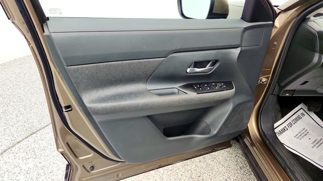 2025 Nissan Kicks SV AWD - 22969883 - 9