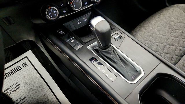 2025 Nissan Kicks SV AWD - 22969883 - 14