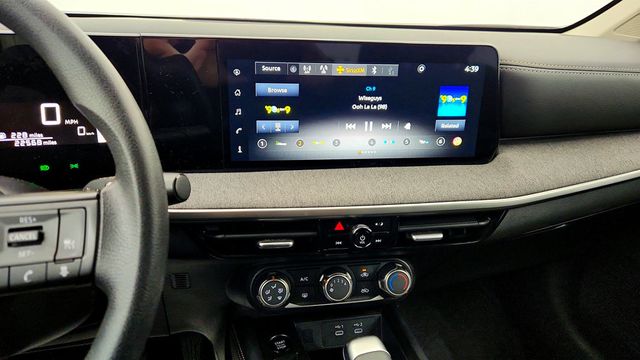 2025 Nissan Kicks SV AWD - 22969883 - 15