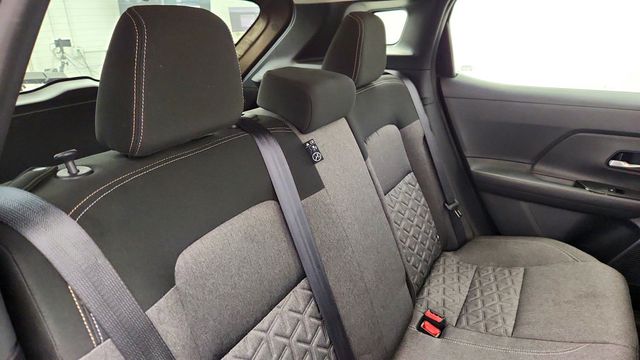 2025 Nissan Kicks SV AWD - 22969883 - 20