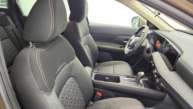 2025 Nissan Kicks SV AWD - 22969883 - 21