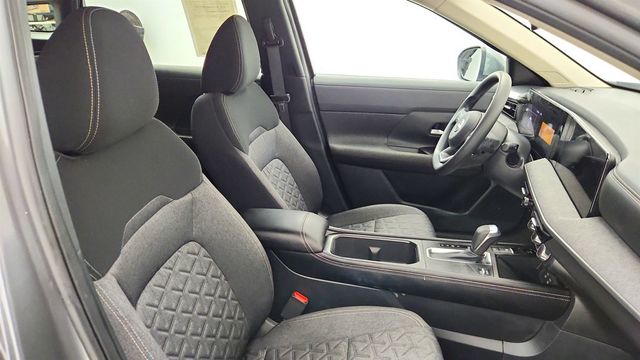 2025 Nissan Kicks SV AWD - 23065350 - 21