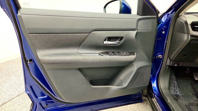 2025 Nissan Kicks SV AWD - 23094195 - 9