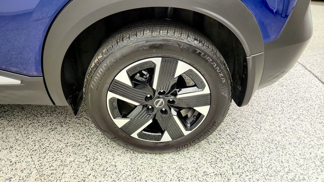 2025 Nissan Kicks SV AWD - 23094195 - 8