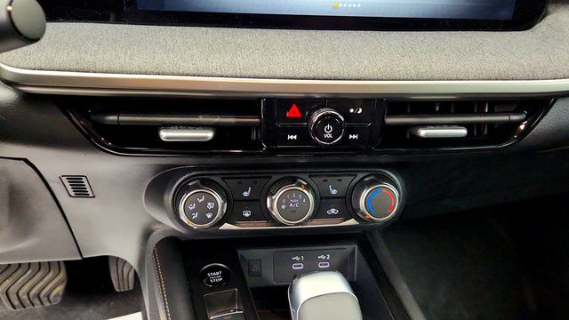 2025 Nissan Kicks SV AWD - 23099930 - 16