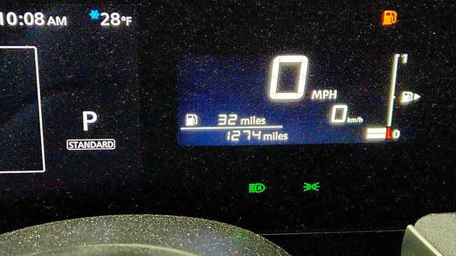 2025 Nissan Kicks SV AWD w/ Premium Package - 23000055 - 14