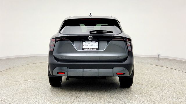 2025 Nissan Kicks SV AWD w/ Premium Package - 23000055 - 5