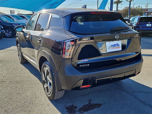 2025 Nissan Kicks SV FWD - 22959901 - 2