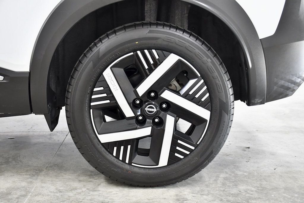 2025 Nissan Kicks SV FWD - 23068840 - 11