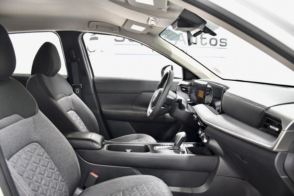 2025 Nissan Kicks SV FWD - 23068840 - 15