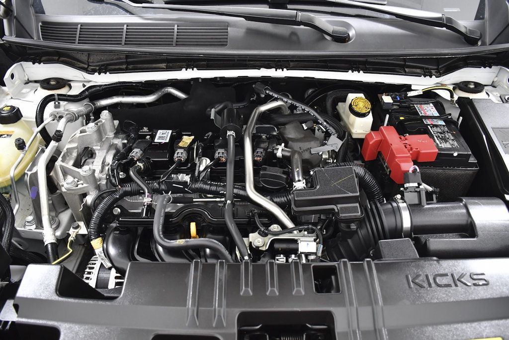 2025 Nissan Kicks SV FWD - 23068840 - 18