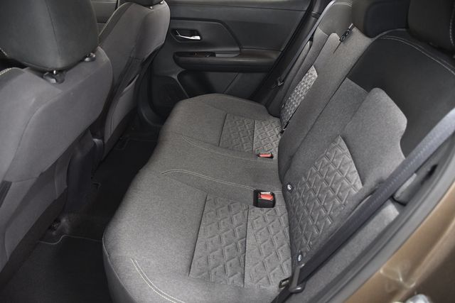 2025 Nissan Kicks SV FWD - 23068843 - 9