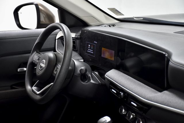 2025 Nissan Kicks SV FWD - 23068843 - 16