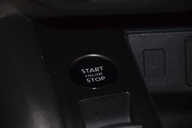 2025 Nissan Kicks SV FWD - 23068843 - 29