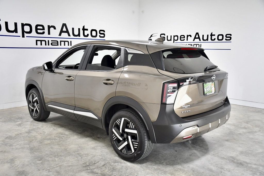 2025 Nissan Kicks SV FWD - 23068843 - 5