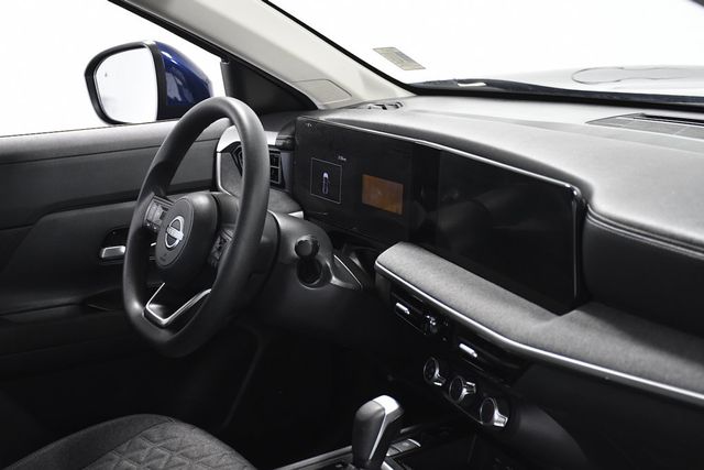 2025 Nissan Kicks SV FWD - 23083978 - 16