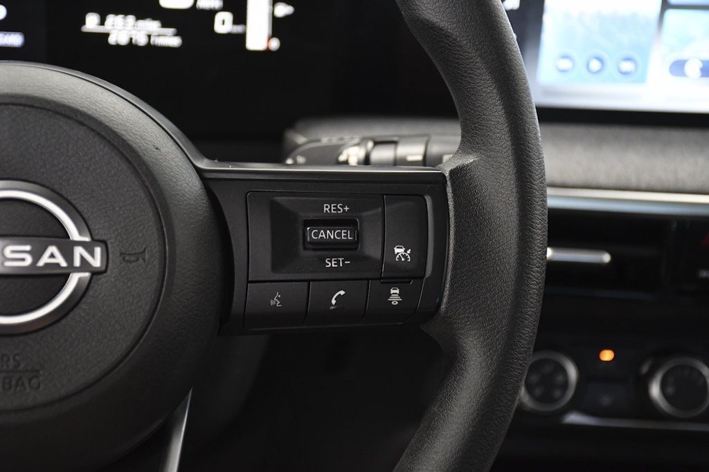 2025 Nissan Kicks SV FWD - 23083978 - 21