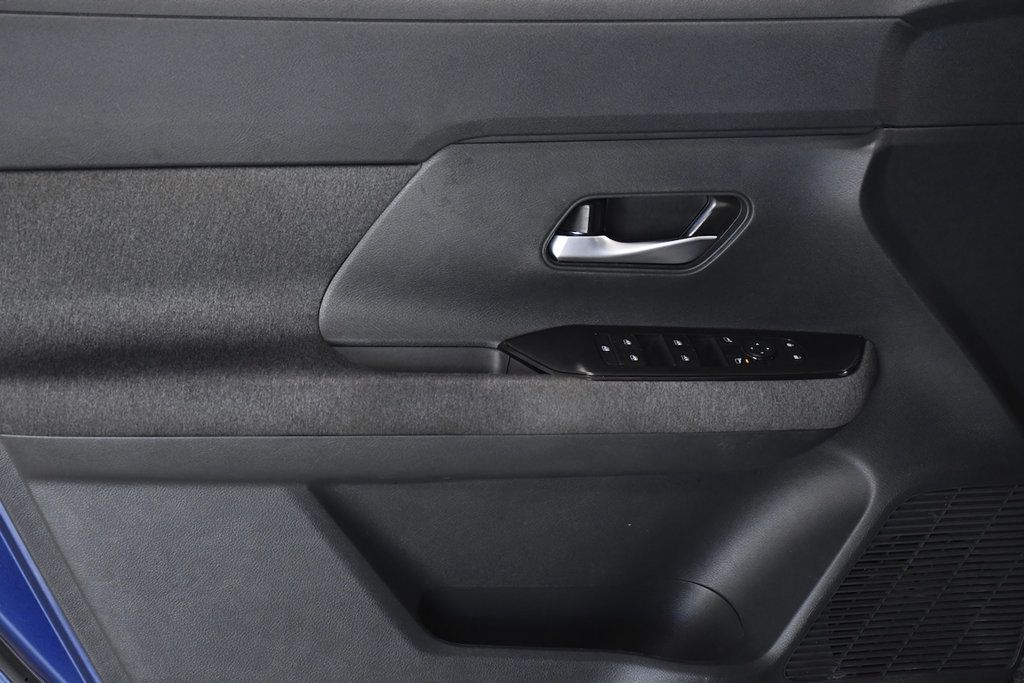 2025 Nissan Kicks SV FWD - 23083978 - 8