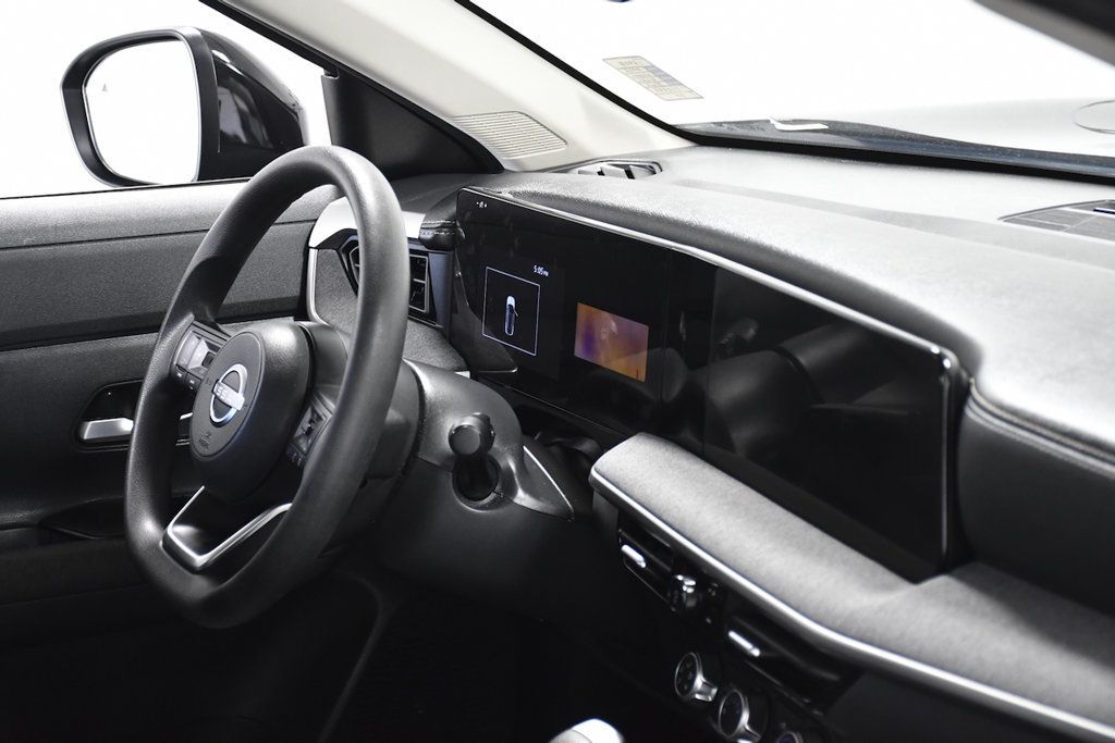 2025 Nissan Kicks SV FWD - 23083980 - 16
