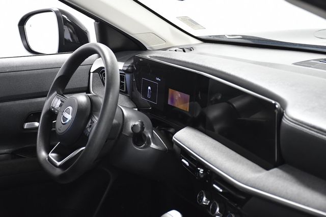 2025 Nissan Kicks SV FWD - 23083980 - 16
