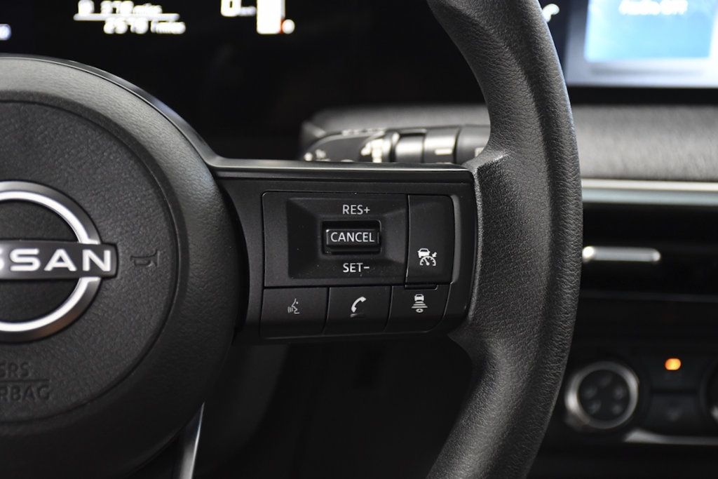 2025 Nissan Kicks SV FWD - 23083980 - 21